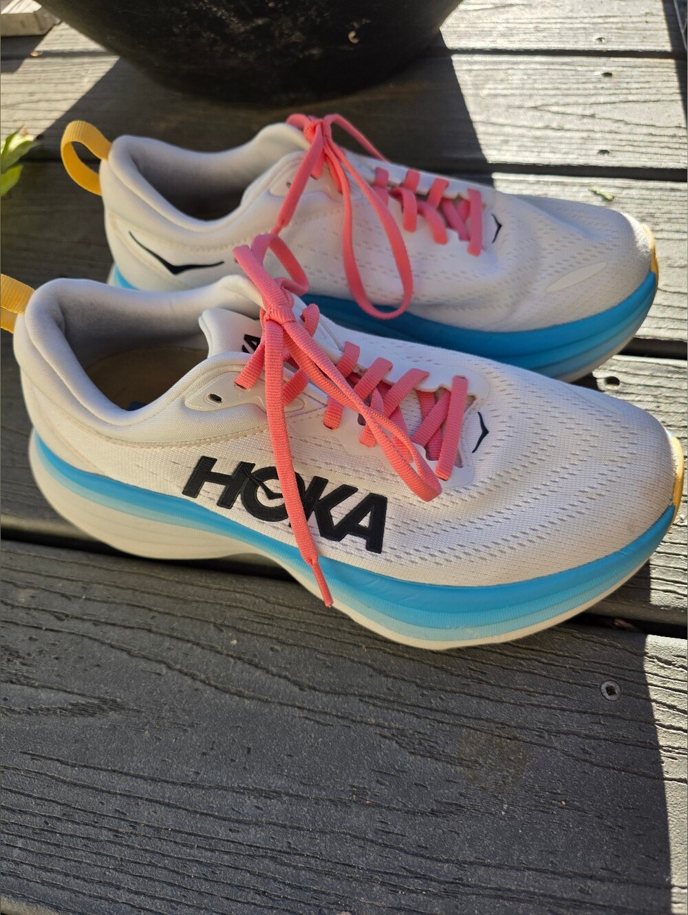 Hoka One One Bondi 8 Womens Running Sneakers Size 7 D